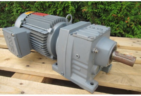 112 RPM 3 kW Asmaat 30 mm. Unused